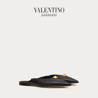 VALENTINO GARAVANI/华伦天奴 Roman Stud 小牛皮穆勒大钉鞋 F16379772（36、黑色）