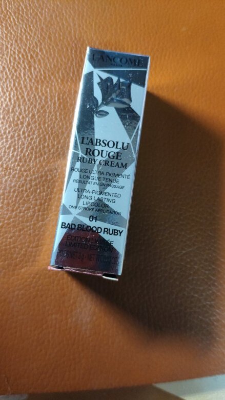 相信兰蔻的品质！限量包装很好看！非常满意