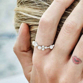 APM Monaco新品银白色多珍珠戒指女 个性复古指环 时尚饰品手饰送女友礼物女 52码
