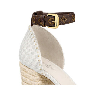 路易威登lv女鞋凉鞋高跟经典老花monogram饰钉点缀包跟