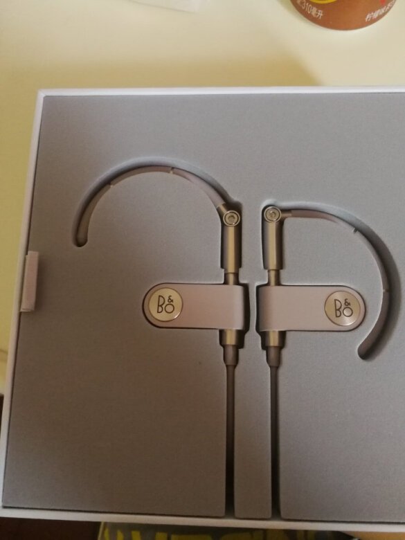 音质超棒，音域也广，主要是好看用着也方便