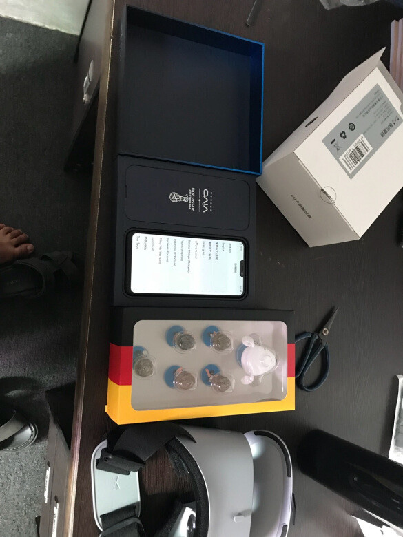 宝贝很漂亮手机用着很好不错