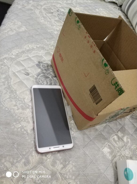 
很满意的一次购物，样式和颜色都喜欢
