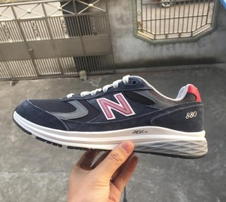 NEW BALANCE 880系列 男鞋 复古鞋 运动鞋跑步鞋 MW880NR3 藏青色 42