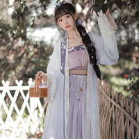 十三余小豆蔻儿刺绣双层褙子吊带一片式齐腰下裙汉服