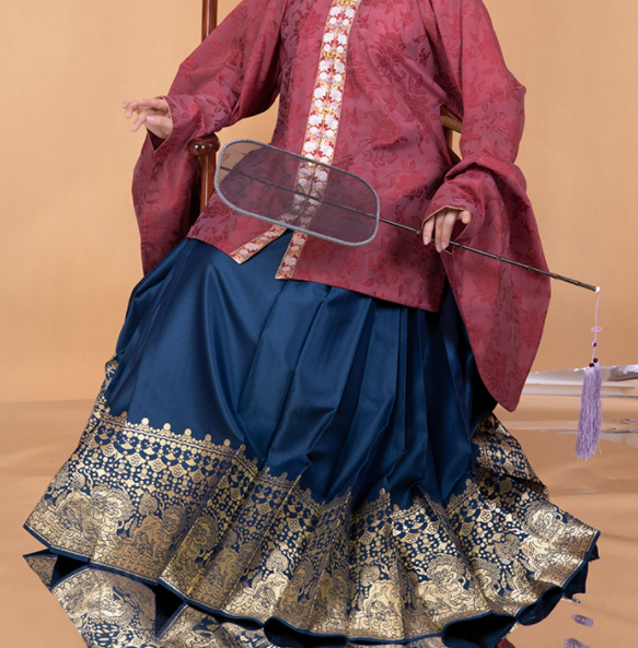 汉客丝路 明制汉服 不折不扣系列 单襴狮子璎珞 女士马面裙 藏蓝 62/100