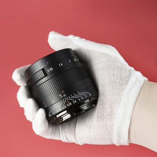 7artisans 七工匠 MF 35mm F0.95 标准定焦镜头 佳能EF-M卡口 52mm