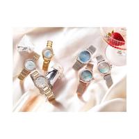 精工（Seiko）女士石英腕表水晶装饰金色不锈钢表带太阳能时尚30.3mm SUP434 Two Tone ONE SIZE