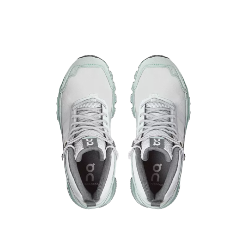 On 昂跑 Cloudridge 女子徒步鞋