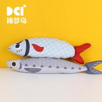 捕梦岛海洋系列公仔卡通创意毛绒抱枕沙发靠垫腰靠玩偶 格子鱼 小号