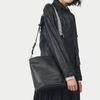 上层空气斜跨女包宽肩带2020新款大容量水桶包 黑色
