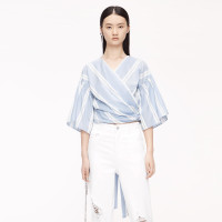 MO&Co. 摩安珂 MBO2TOPX04T01 女士条纹上衣