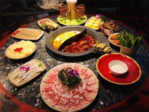 上海美食推荐小肥羊118元抢34人火锅套餐米其林火锅餐厅158元享34人