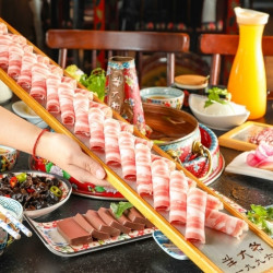 【小肥羊】118元抢3-4人火锅套餐！米其林火锅餐厅158元享3-4人套餐