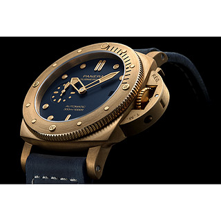 PANERAI 沛纳海 SUBMERSIBLE潜行系列 42毫米自动上链腕表 PAM01074