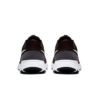 NIKE 耐克 Revolution 5 女子跑鞋 BQ3207-002 黑白 36