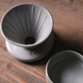 出极 陶瓷咖啡滤杯 茶白色
