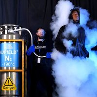 素湃科技 Supield气凝胶温控加热抗寒服