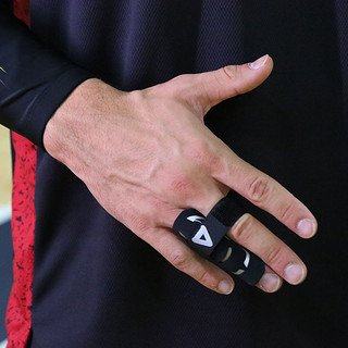AQ篮球护指套固定神器排球手指保护套指关节套大拇指绷带护具