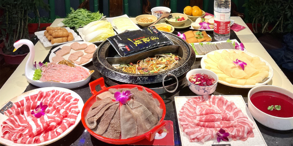 一起吃火锅吧,各类火锅来袭,满足多种口味!低至38折!