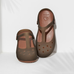 crocs卡骆驰女凉鞋纯色包头舒适轻便柔软厚底坡跟沙滩鞋凉鞋