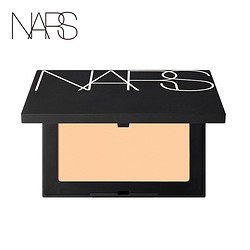 NARS 纳斯 NARS 娜斯美肌蜜粉饼轻透保湿持久控油定妆粉饼