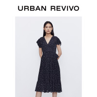 小编精选:夏天来了,又该买买买啦,变身UR女孩,新品夏日宝藏裙穿起来~