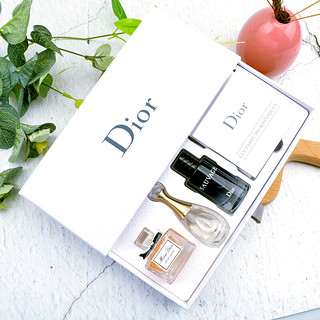 Dior 迪奥 香水礼盒装 (小姐女士淡香水EDT5ml+真我女士浓香水EDP5ml+旷野男士淡香水EDT10ml)