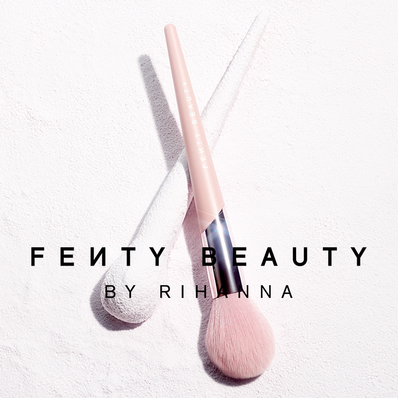 FENTY BEAUTY 蕾哈娜艺能全开定妆蜜粉刷散粉刷170 FB