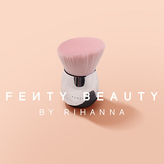 FENTY BEAUTY 蕾哈娜艺能全开迷你高光刷小巧便捷165 FB