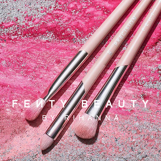 FENTY BEAUTY蕾哈娜艺能全开眼影刷铺色晕染（艺能全开眼影铺色刷  230）