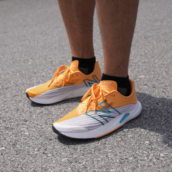 new balance  MFCXLG2 液态氮科技 男款减震跑步鞋