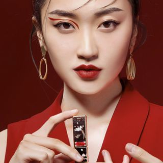 Belensa 碧兰莎 雾感丝绒唇膏 #851深情酒红色