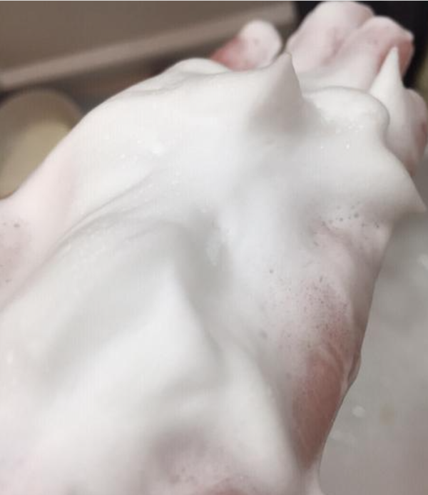 无限回购的本命真香洁面,洗完像是被抛光了~