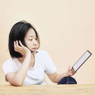 Xiaomi 小米多看电纸书 Pro 7.8英寸墨水屏电子书阅读器 Wi-Fi 32GB 黑色