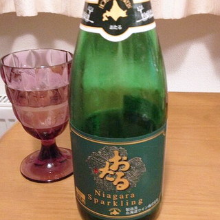 神户 小樽尼亚加拉 气泡葡萄酒 720ml