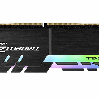 G.SKILL 芝奇 幻光戟系列 DDR4 3000MHz RGB 台式机内存 灯条 黑色 16GB F4-3000C16S-16GTZR