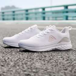 peak 匹克 跑鞋女 轻便软底减震网面休闲女士鞋透气运动鞋