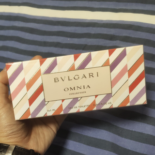 BVLGARI 宝格丽 OMNIA系列 晶彩淡香水礼盒装 (紫晶EDT5ml+粉晶EDT5ml+晶莹EDT5ml)