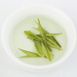 煮者 明早春安吉头采绿茶 100g/罐