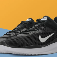 NIKE 耐克 AO0834 女士运动跑鞋
