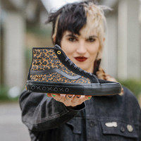 VANS 范斯 Cher Strauberry联名 SK8-HI VN0A5KYB9CY 男女款高帮滑板鞋