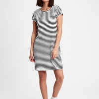 Gap/盖璞 000577594 女款条纹圆领短袖连衣裙
