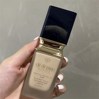 Cle de Peau BEAUTE 肌肤之钥 光耀彩妆系列光盈柔雾粉底液 #B00冷瓷白 35ml