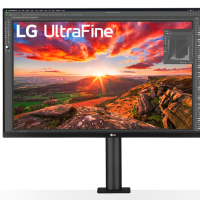 LG 乐金 32UN880-B 31.5英寸电脑显示器（3840×2160、60Hz）