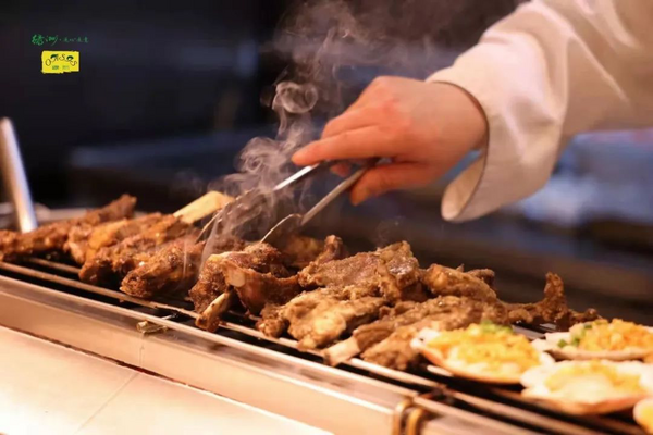 【南京鼓楼区|古南都自助餐厅】海鲜、烧烤、寿司等上百种菜品