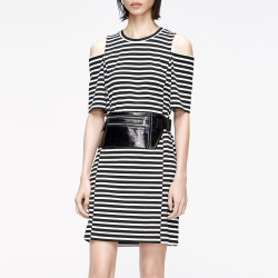 MO&Co. 摩安珂 MAI2DRS057T20 女士连衣裙