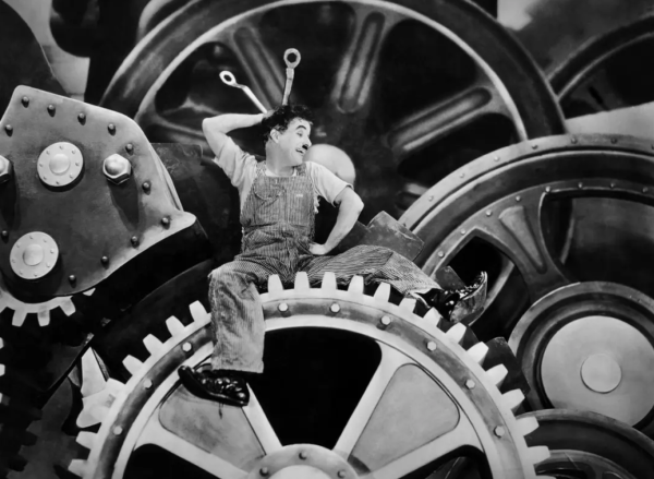 俱生的;但由于技术上的困难,在1920年代末以前,大部分电影都是默片