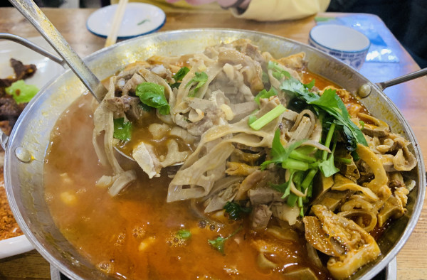暑期西北线酒店，爆款推荐！新疆/敦煌/中卫/西安..... 