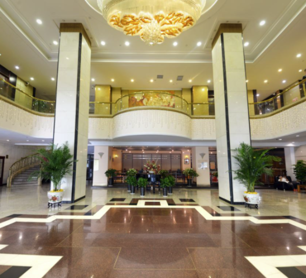 周末暑期不加价河南洛阳牡丹大酒店雅致大双床1晚